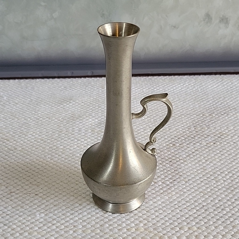 Small vintage pewter bud vase with handle.  5.5" high.